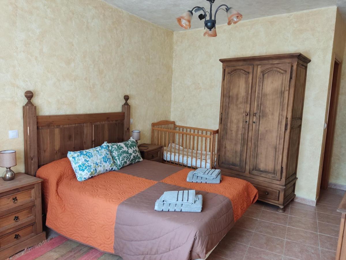 Casa Rural El Pajar Navaluenga Bagian luar foto