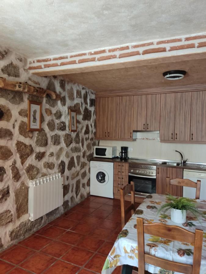Casa Rural El Pajar Navaluenga Bagian luar foto