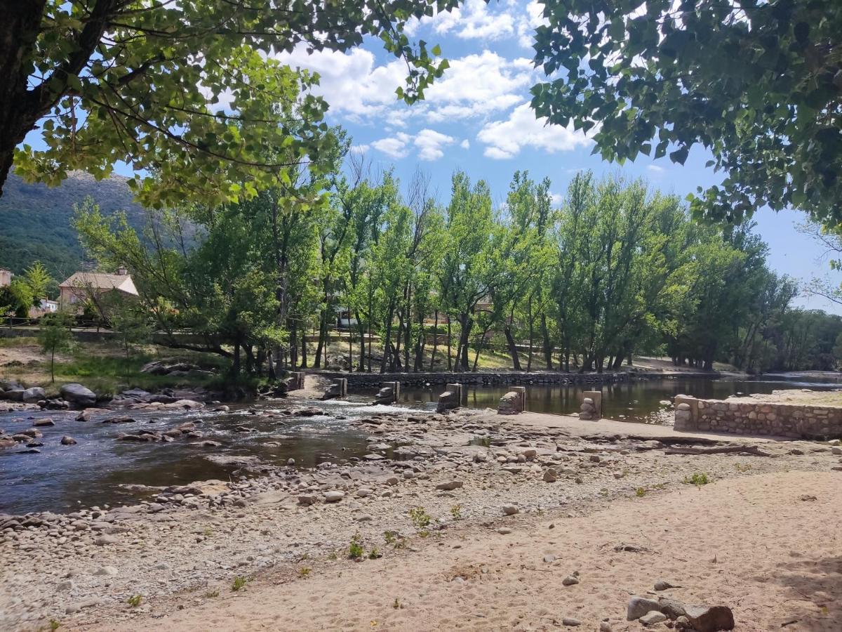 Casa Rural El Pajar Navaluenga Bagian luar foto