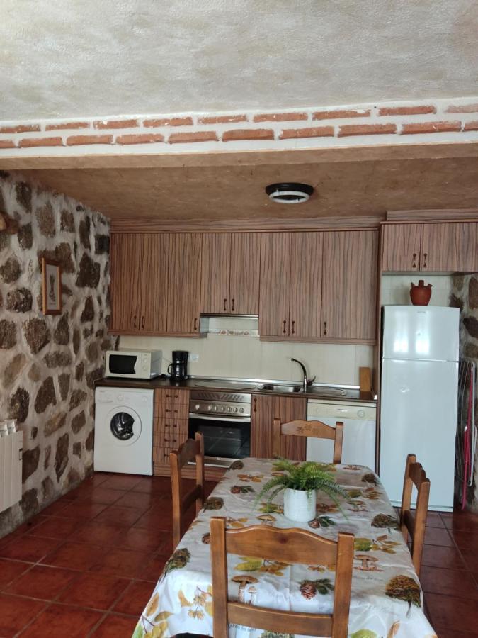 Casa Rural El Pajar Navaluenga Bagian luar foto